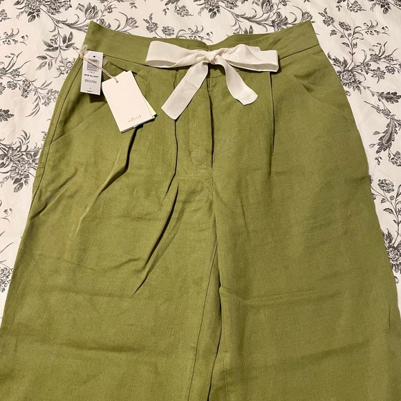 NWT Aritzia Wilfred New Allant Pant - Sold out online! - Picture 6 of 10